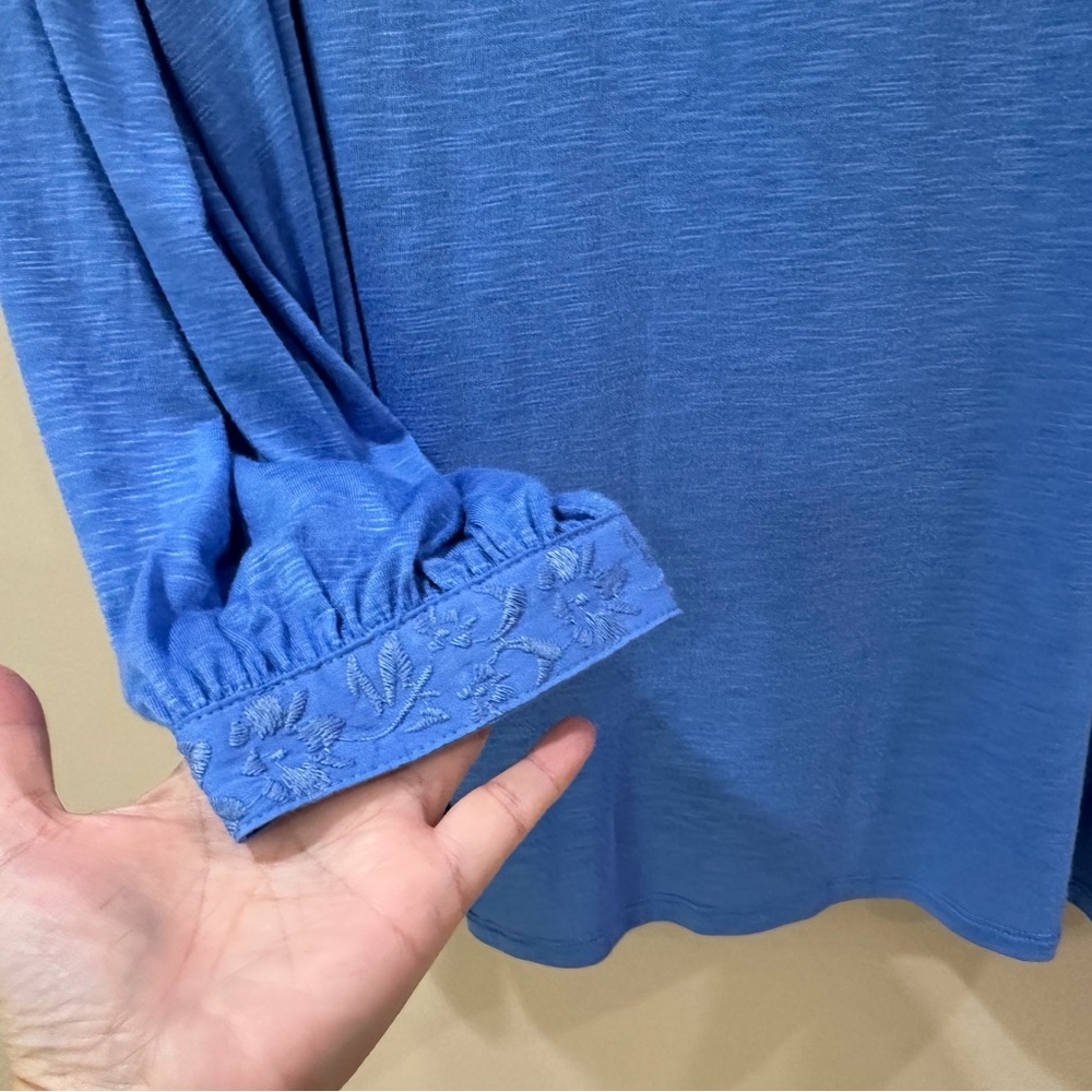 Democracy Women 2X Blouse Blue Embroidered Boho Peasant Long Sleeve Top - Picture 4 of 8